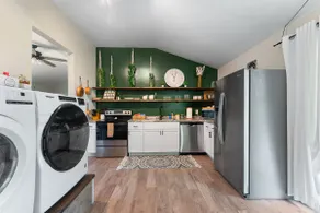 3BR Home • King Bed • Fenced Yard • Fast WiFi - Image 5