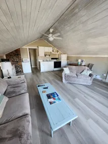 Cottage 15 with Spectacular Lake Erie View! - Image 5