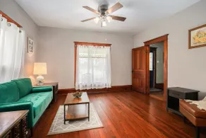 Spacious Harbor Country Home: close to everything - Image 2