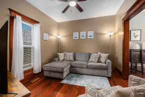 Spacious Harbor Country Home: close to everything - Image 4