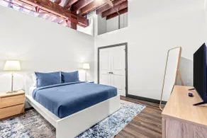 Loft with Gateway Arch Views | Downtown St. Louis - Image 2