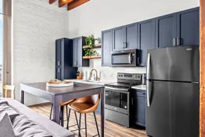 Loft with Gateway Arch Views | Downtown St. Louis - Image 3
