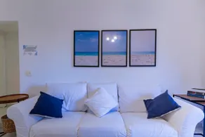 9 min from the beach | Renovated and Cozy - Image 3