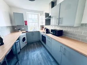 The Georgian Townhouse - 4 Bedrooms - Sleeps 9 - Image 4