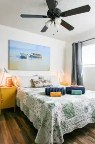 1Bd Entire Apt*Gated Entry*Parking*Museums*Shops* - Image 2