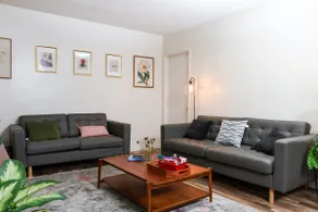1Bd Entire Apt*Gated Entry*Parking*Museums*Shops* - Image 3
