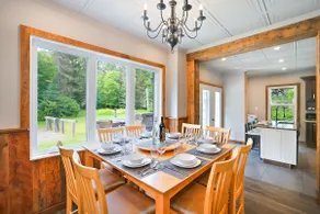 Exceptional riverside property with private beach - Image 4