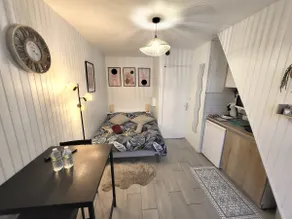 Cozy studio in the heart of the Saint-Pierre district - Image 2