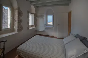 Liakos, serene natural environment with sea view - Image 4