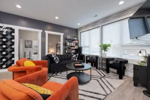 Group-Friendly 4BR Home, Sleeps 13 with King Beds - Image 2