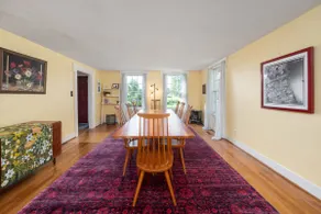 Apollo's Praise Farmhouse - Vineyard Retreat - Image 4