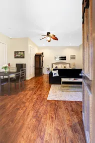 Gateway to Sequoia l Cozy Private Studio - Image 2