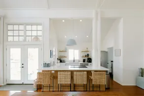 Stylishly renovated home. Peaceful, views and AC. - Image 2