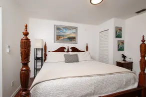 Private Studio Suite - Image 2