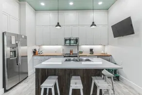 Renovated Farmhouse | Split Unit | Country Charm - Image 3
