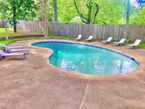 Entire Estate in the Heart of Memphis! - Image 2