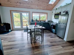 Romantic Mountain Getaway - Image 4