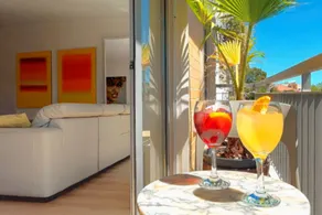 Sunny Flat Lisbon Oeiras - Image 3
