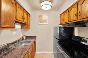 Cozy Shelby 1BR | Walk to Parks & Restaurants - Image 3
