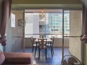 Easy access to Praia do Forte, large balcony and 2 parking spaces - Image 2
