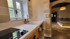 Traditional studio* Pure Crete* Ideal for couple - Image 2