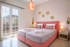 Athena's Paradise Apartment - Image 4