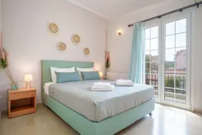 Athena's Paradise Apartment - Image 2