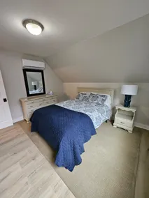Charming 1 BR Carriage House - Image 5