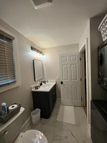 Charming 1 BR Carriage House - Image 2