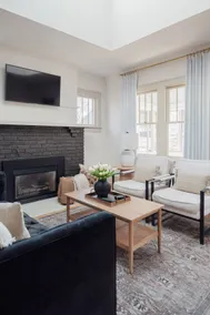 Modern Cottage in Highly Desirable Clark Park Area - Image 2