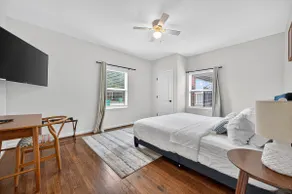 A perfect stay for a family of 4! Prime Location - Image 4
