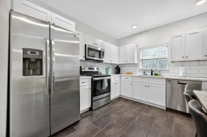 A perfect stay for a family of 4! Prime Location - Image 2
