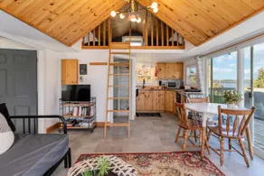 Ocean Sanctuary - The Salty Cribb Cabin - Image 4