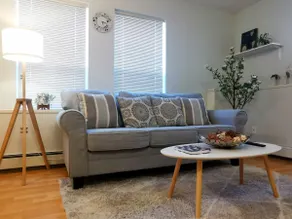 Shelly's Airbnb - Image 5