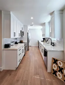 Modern Cozy Getaway - Image 5