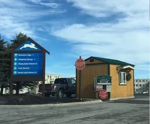 JK's Mountain Getaway - Image 4