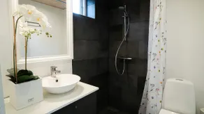 Feriecenter - Twin Room - Image 4