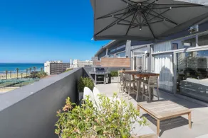 Apartment in Sea Point - Image 3