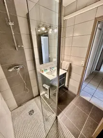 Chez Cyril - Spacious - 6 people - Image 4