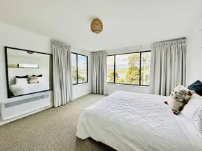 Waterview Retreat - Image 3