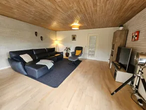 Cozy Family Villa with Sauna & Nature - Image 3