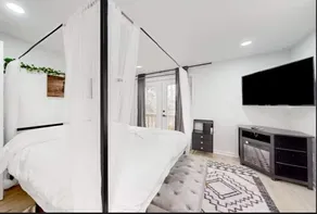 Relaxing 4BD Luxe Cabin | Hot Tub & Fire Pit - Image 3