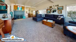 800 ft to BEACH: MOBY DUNES: HOT TUB  Seaside Vacation Homes, Inc Managed - Image 4