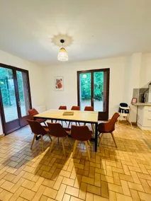 Spacious house 15 min from Futuroscope & Arena. - Image 5