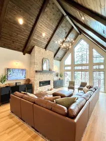 Luxe Lodge | Theater, Sauna, 4 King suites, Slide! - Image 2