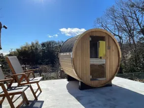 Enjoy the sauna in a private garden - Image 2