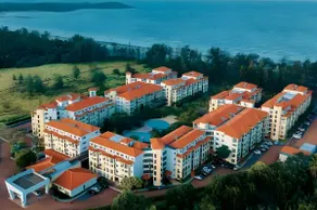 Desaru Beach Resort Family Suite 5GWifiNetFlix D3A13 - Image 3