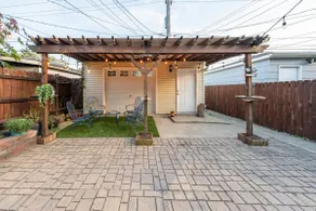 Family Friendly Duplex/9 min from MDW/Free Parking - Image 3
