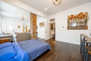 Union Farmhouse | Dwtn Indy Minutes from Lucas Oil - Image 4
