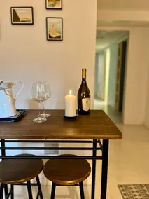 Complete accommodation, close to metro, free parking - Image 2